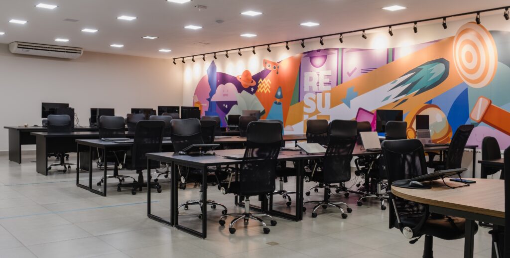 Imagem real da sede da Result, agência destaque em lançar tendências no marketing médico.